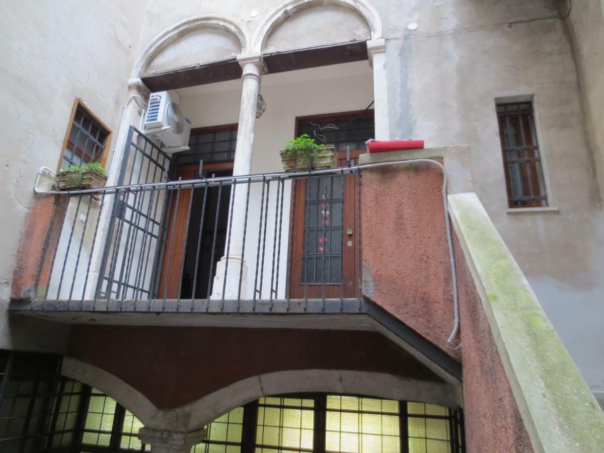 Apartment Goldoni Veneza Exterior foto